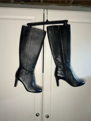 Bandolino Black Leather Knee High Heeled Boots thumbnail 2