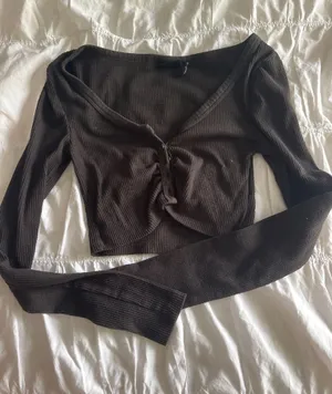 Urban Outfitters Black Long Sleeve thumbnail 1