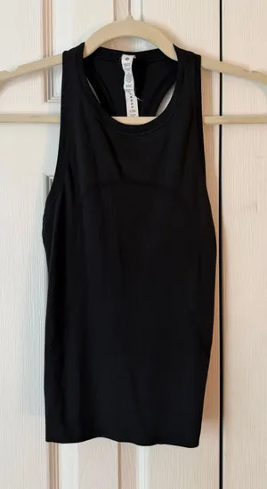 Lululemon Tank thumbnail 1