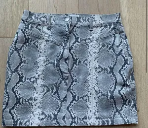Skirt thumbnail 1