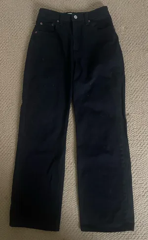 Abercrombie The 90s Relaxed High-Rise Curve Love Jeans thumbnail 1