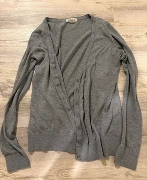 Cardigan thumbnail 1
