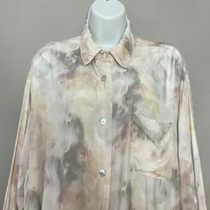 Grade & Gather Top Watercolor Marble Print Button Down Shirt Medium Blouse thumbnail 3