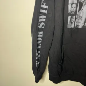 NEW without tags Taylor Swift official merch The Eras Tour Hoodie Sweatshirt 2XL thumbnail 5