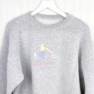 Vintage Retro Embroidered North Carolina Super Soft Grey Crewneck Sweatshirt thumbnail 5
