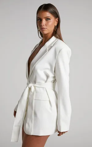 New Showpo Denali Mini Dress Tie Waist Blazer Dress Size Small MSRP $119 thumbnail 7