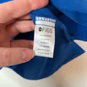 FIGS Womens Casma 3 pocket Technical Collection Blue Scrub Top Size S FW1100 thumbnail 8