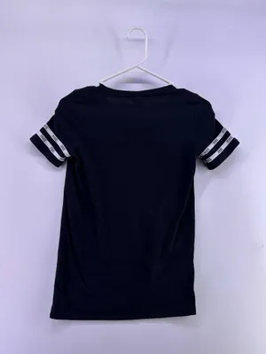 Black and White VS Pink Tshirt Size XS thumbnail 6