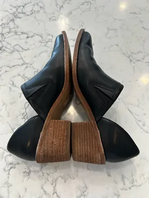 Madewell Black The Brady Lowcut Bootie‎ Leather Stacked Heel Size 5 thumbnail 4
