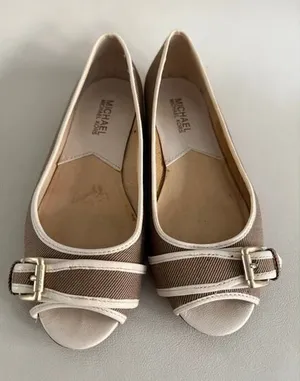 MICHAEL Michael Kors Flats Tan White Peep Toes Size US 5.5 MSRP 300$‎ thumbnail 1