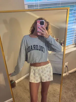 Brandy Melville Graphic Crop Long Sleeve Top thumbnail 3