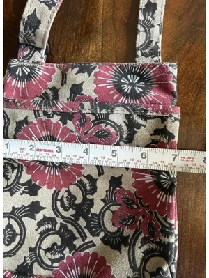 KAVU Floral Crossbody Sling Bag with Front Pocket thumbnail 8