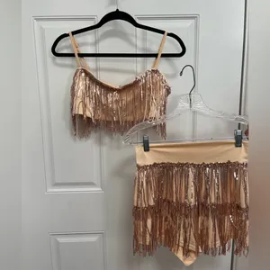 Sequin crop top and shorts‎ flowy set costume Halloween size small stretchy thumbnail 2