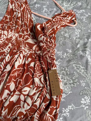 Women's Rust Floral Maxi Dress - Sleeveless V-Neck thumbnail 5