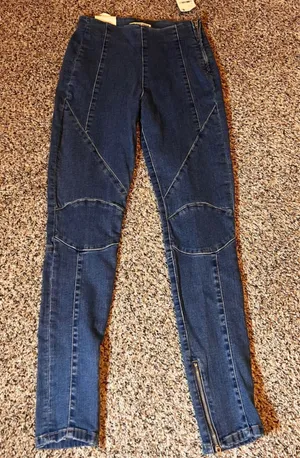 We The Free Bella Moto Mid Rise Skinny Jeans Size 24 Zippers Detail Denim‎ thumbnail 1
