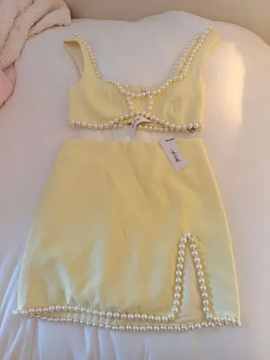 NWT nasty gal yellow pearl set  thumbnail 2