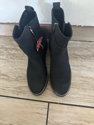Blondo Black Lug-Sole Waterproof Ankle Boots thumbnail 10