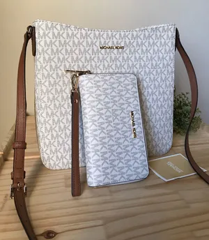 Michael Kors Set thumbnail 1