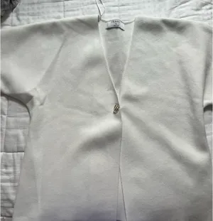 White cardigan  thumbnail 1