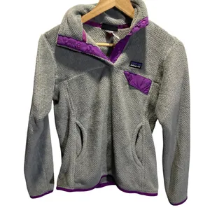 Patagonia Womens Small Gray & Purple Fleece‎ Pullover Snap-T Sweater thumbnail 1