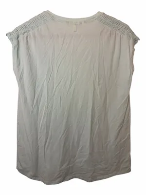 L.L. Bean Women's Pale Blue V-Neck Sleeveless Tank thumbnail 2