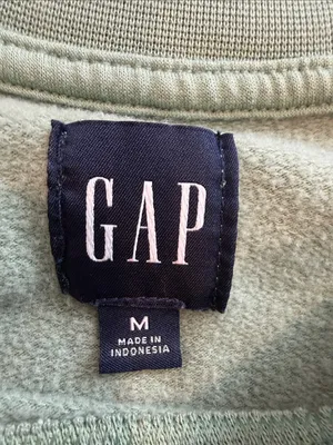 GAP Women’s Sage Green Crewneck Cropped Sweatshirt Size Medium - C54-045 thumbnail 2