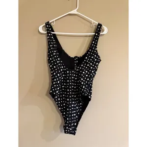 Aerie Polka Dot Henley One Piece Swimsuit Black White Scoop Neck High Cut Medium thumbnail 2