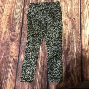 Women’s J. Crew Cheetah Print Skinny Jean Size 26 thumbnail 2