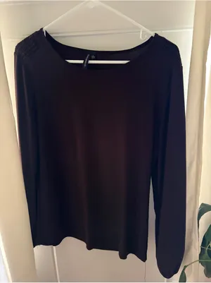 Susan Lawrence Brown Blouse Size L thumbnail 1