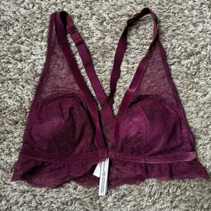 Bralette thumbnail 1