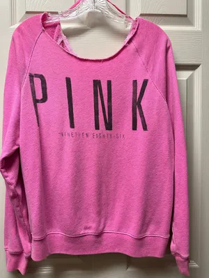 Super Cute Victoria, Secret Pink Crewneck. thumbnail 1