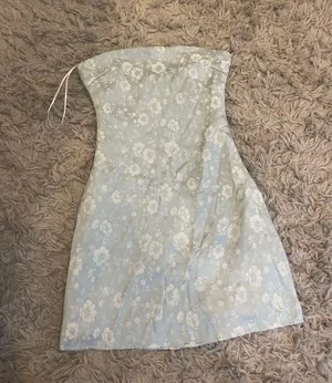 Princess Polly Mini Strapless Dress thumbnail 1