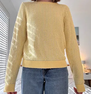 gant yellow sweater thumbnail 2