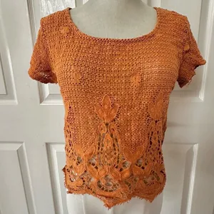 Diva Appeared orange short sleeve cut out top thumbnail 4