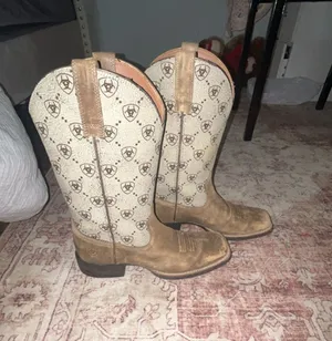 Ariat Boots Women’s thumbnail 1