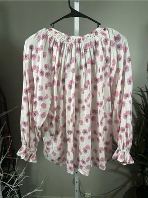 P217. ee:some Women's Pink Floral Button-Front Peasant Blouse thumbnail 4