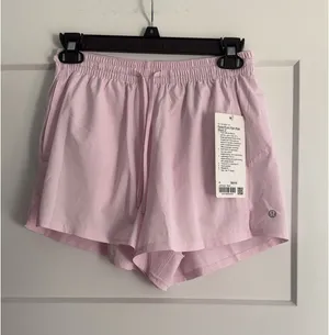lululemon Size 4 Pace Rival HR 3” Run Shorts thumbnail 4