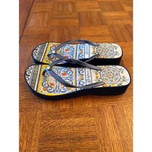 Brighton flip-flops size 9 thumbnail 4