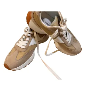 Steve Madden Escapade Tan White‎ Jogger Sneakers Womens 10M ESCP01S1 thumbnail 2