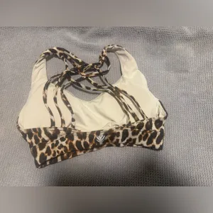 Athleta Leopard Print Strappy Back Sports Bra XS S thumbnail 3