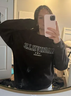 Amazon crew neck thumbnail 1