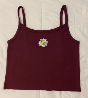 Crop Top Red Size M thumbnail 2