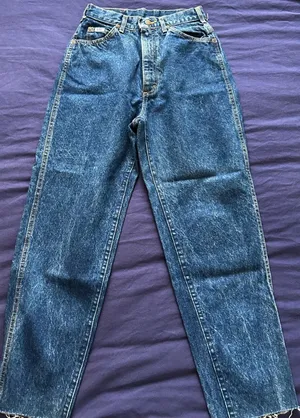 Vintage Lee High Waisted Straight Leg Jeans Medium Wash Raw Hem Size 6 Med USA thumbnail 1