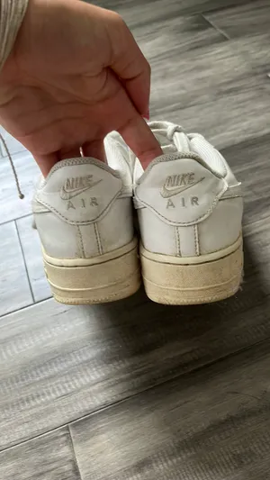 Air Force 1 thumbnail 4