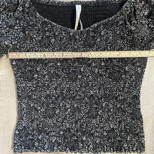 Anthropologie Aurelia Smocked Top size Medium thumbnail 6