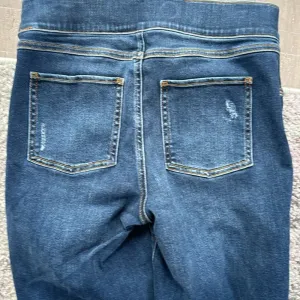 Spanx Women’s Blue Denim Skinny Jeggings Jeans Crop Ankle Pants Sz S thumbnail 6