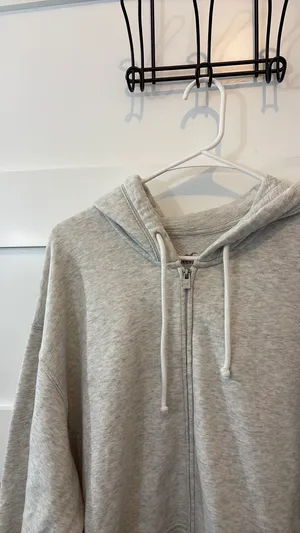 Hollister Medium Grey Zip Up Hoodie thumbnail 4
