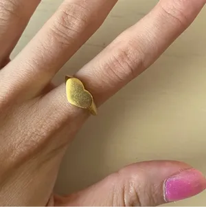 Madewell NWOT 10k gold plated signet heart ring thumbnail 1