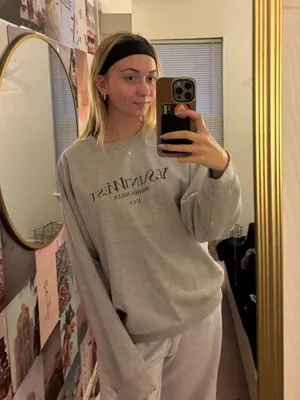 Boohoo hidden hills grey crewneck sweatshirt thumbnail 1