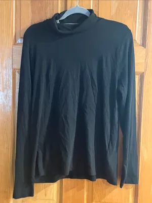 J.Crew black turtle neck size large . thumbnail 1
